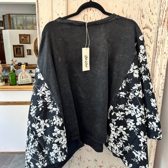 BLUE VELVET ELVIS PONCHO TOP - Picture 6 of 6